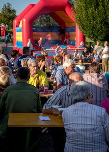 Unterhaltung mit Grillerei